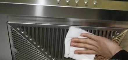 抽油烟机太脏怎么办?不要怕 教你清洗小窍门