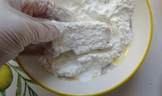 怎么防止豆腐粘锅