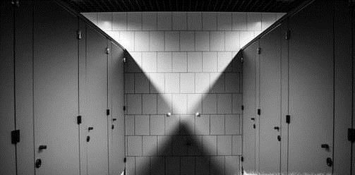 如何鉴别针孔摄像头