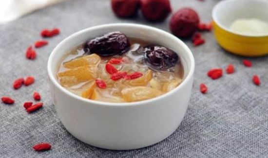 银耳雪梨红枣汤的禁忌