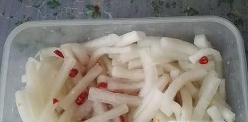 酸萝卜条的家庭制作方法