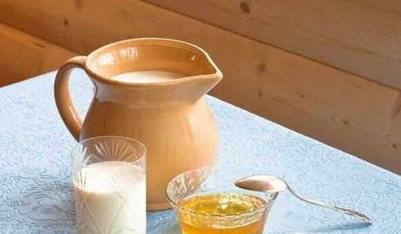 蜂蜜可以搭配哪些东西喝