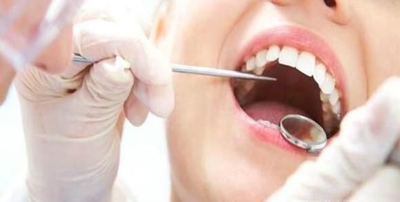 洗牙对牙有伤害吗