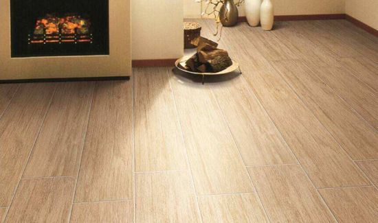 新房的地板为什么那么油