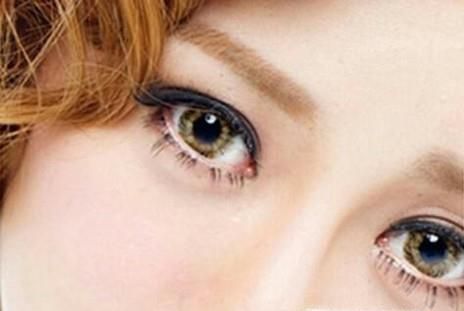 戴美瞳有异物感怎么办