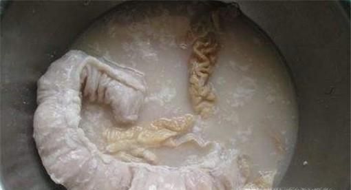 肥肠的清洗方法