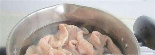 肥肠的清洗方法