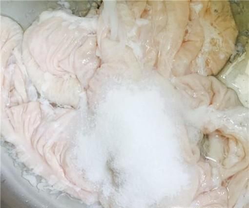 肥肠的清洗方法