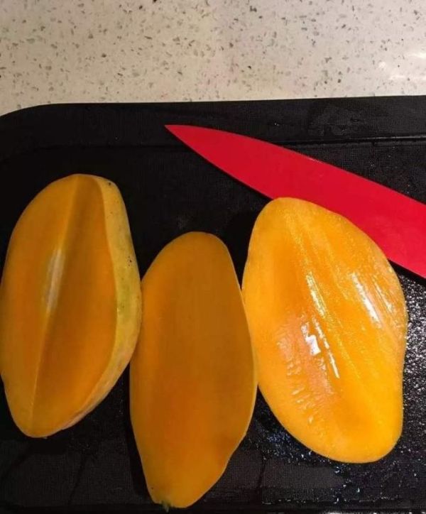 芒果的快速剥皮法