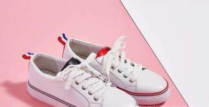 刷完鞋晒干后发现鞋子变黄了如何处理？