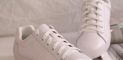 刷完鞋晒干后发现鞋子变黄了如何处理？