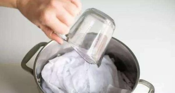 如何让白衣服不发黄