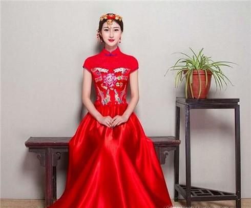 结婚当天新娘应该准备几套衣服以及注意事项