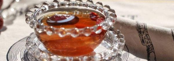 红糖姜水能放保温杯吗