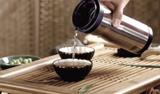 保温杯可以泡菊花吗