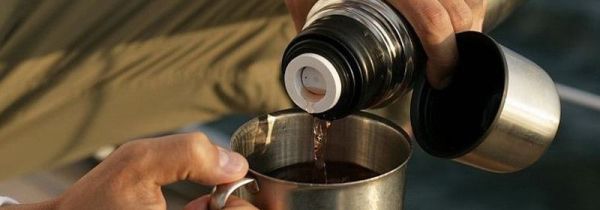 保温杯可以泡金银花吗