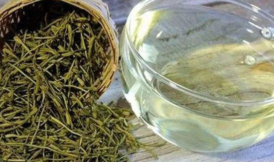 保温杯可以泡金银花吗