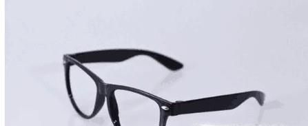 如何识别眼镜的好坏