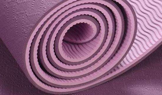 瑜伽垫正反面区分