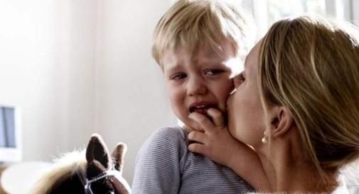 亲戚以你父母有小孩就不要你了开玩笑怎么应对？