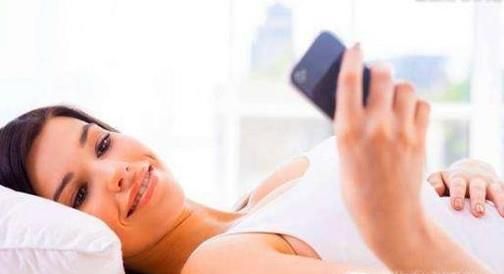 为什么社交软件上打招呼总以你在干嘛为开头？