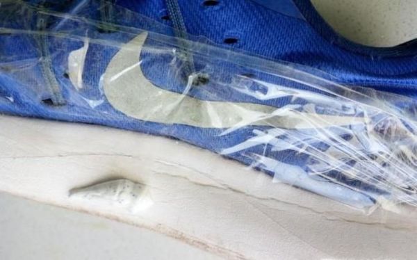 怎么刷白鞋边，白鞋边去污的方法