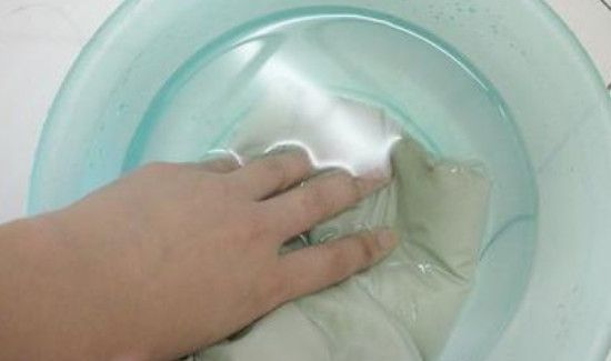 如何洗掉枇杷渍