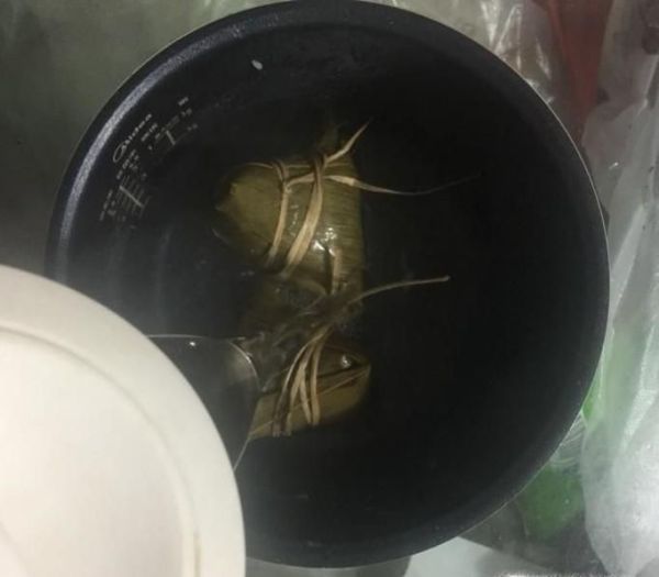 电饭锅怎么煮生粽子