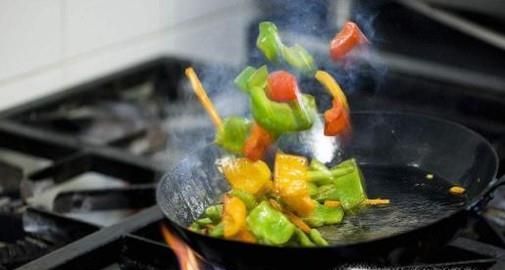 厨房新手做饭需要掌握的基本小常识有哪些？