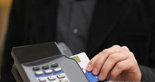 生活中阻碍男人富有的坏习惯有哪些？