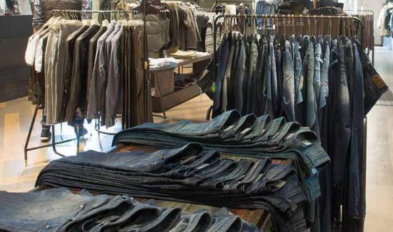 裤子被84消毒液染花了怎么办