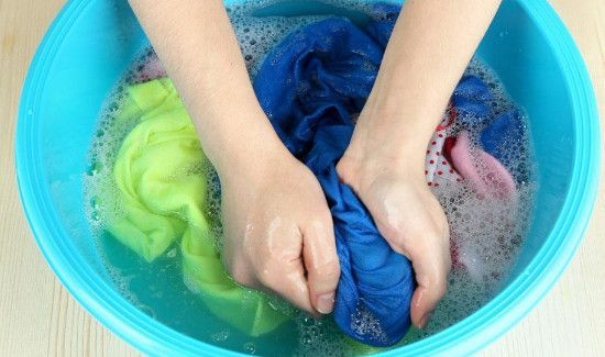 衣服黑点怎么去除