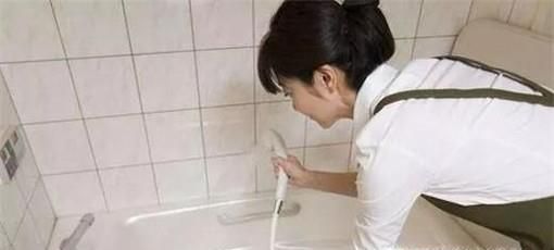 家里蚊子比较多,夏秋两季应该如何防治蚊子?