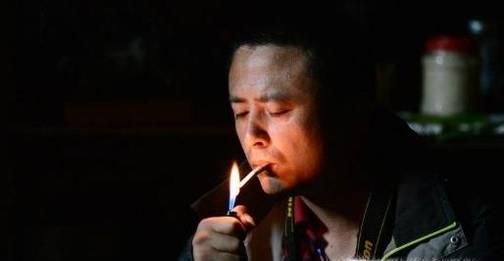 生活中最伤眼睛的做法有哪些?
