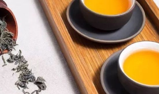 蒲公英和绿茶可以放在一起泡吗