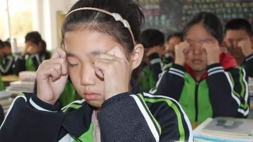 生活中能够很好的保护自己眼睛的小习惯有哪些?
