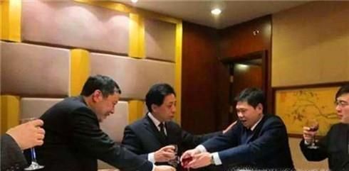 酒桌礼仪及说话技巧