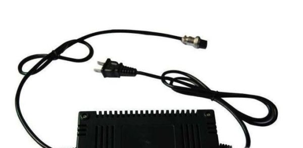 电动车充电器坏了怎么办