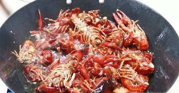 怎样防止小龙虾肉散