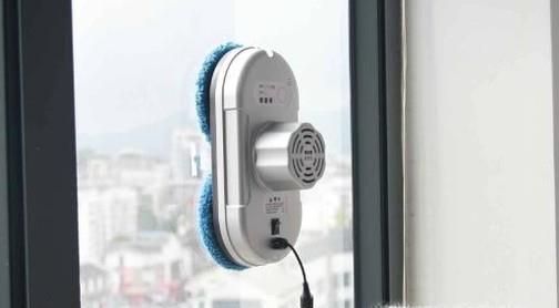 怎么挑选全自动擦玻璃机器人？