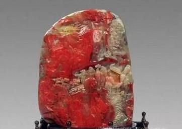 鸡血玉和鸡血石的区别，鸡血石和鸡血玉哪个好