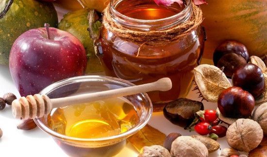 枫糖浆和蜂蜜的区别