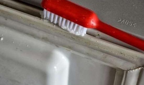 冰箱密封条很黑怎么洗