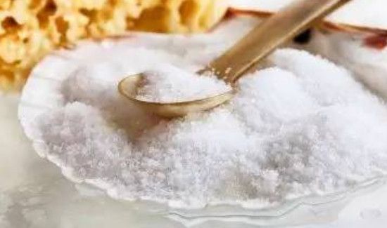 衣服上的铁锈用牙膏有用吗