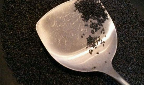炒芝麻的时候芝麻要不要洗