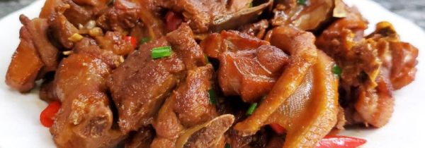 鸭肉和虾能一起吃吗