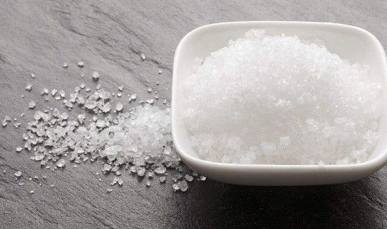 地板有油怎么清理干净