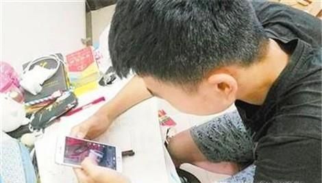 青少年过度沉迷网络小说的危害