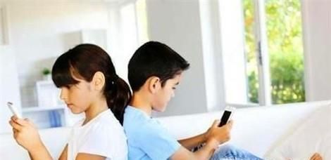 青少年过度沉迷网络小说的危害