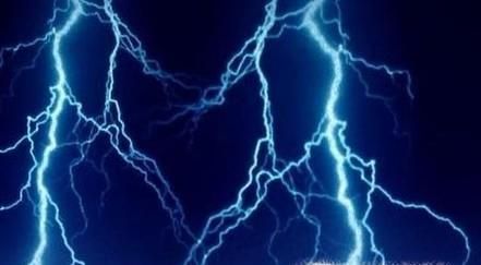 害怕打雷怎么办 如何缓解打雷时的焦虑